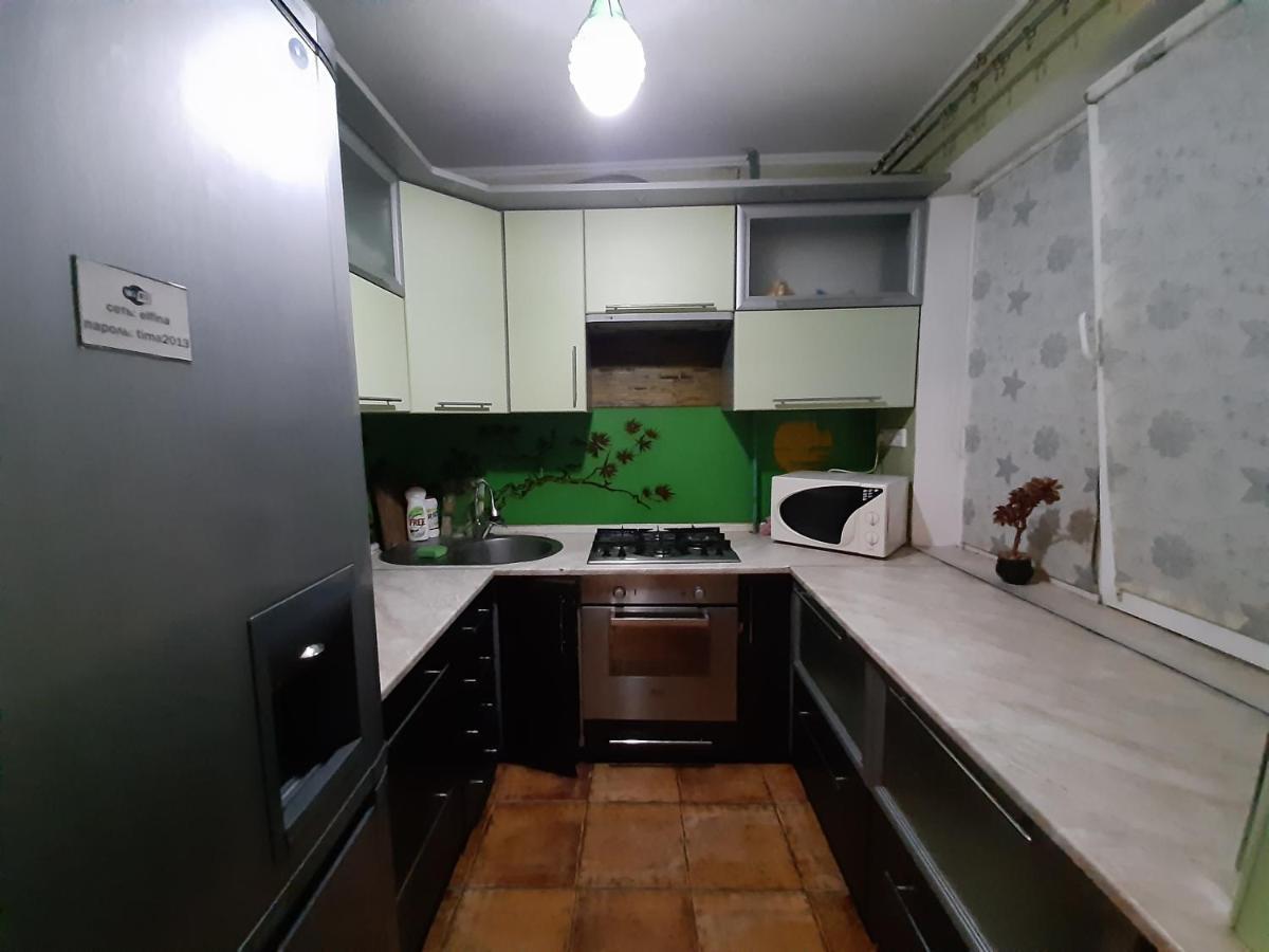 Трёхкомнатные Апартаменты Kryvyi Rih Exterior photo